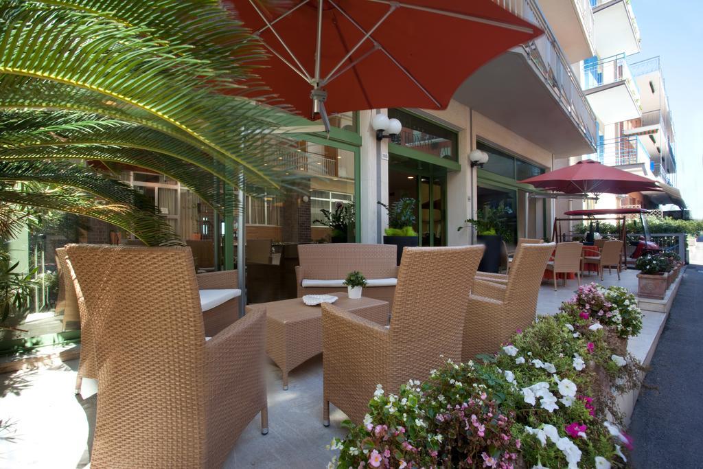 Hotel International Gabicce Mare Ngoại thất bức ảnh