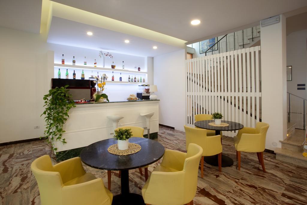 Hotel International Gabicce Mare Ngoại thất bức ảnh