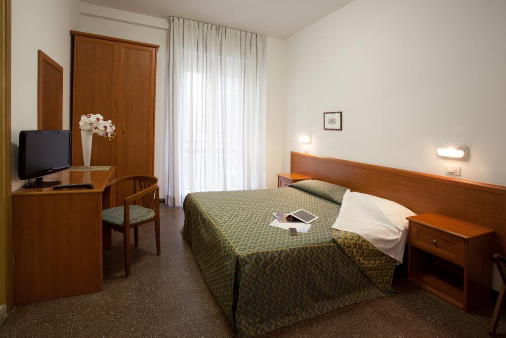 Hotel International Gabicce Mare Phòng bức ảnh
