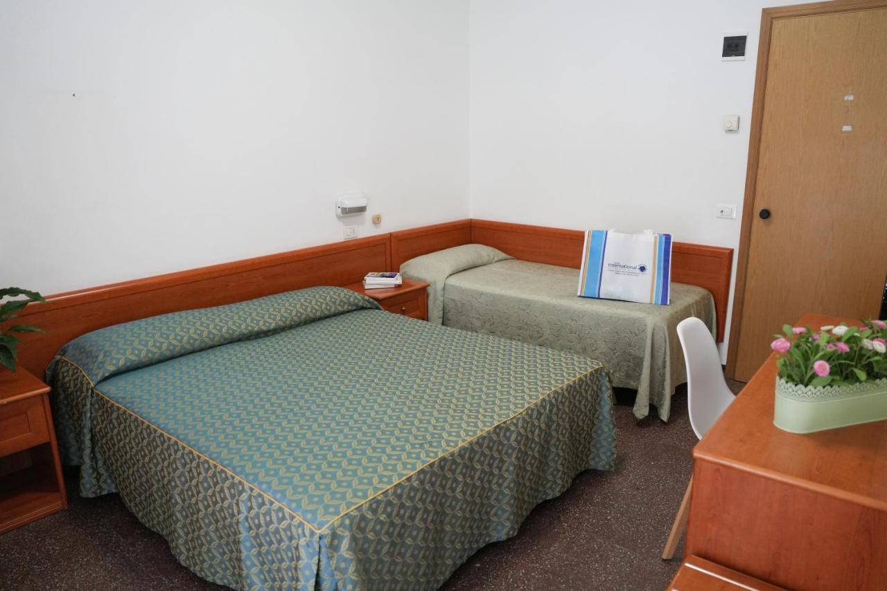 Hotel International Gabicce Mare Ngoại thất bức ảnh