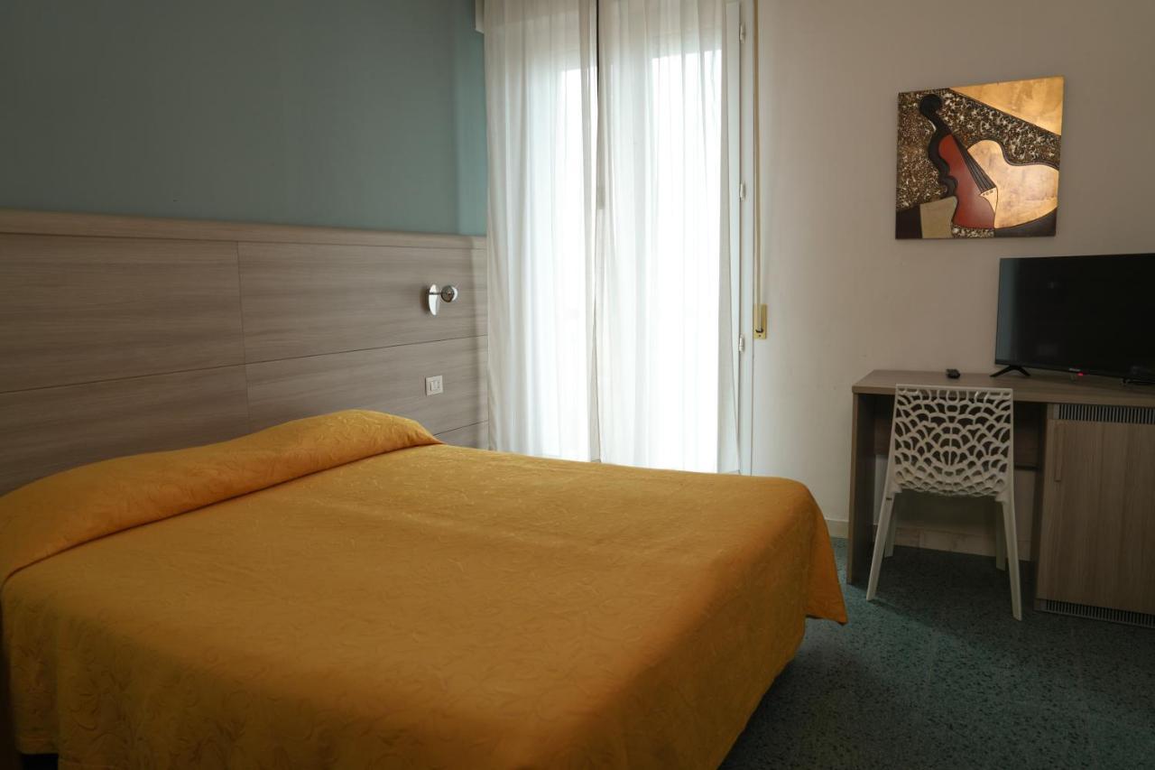 Hotel International Gabicce Mare Ngoại thất bức ảnh