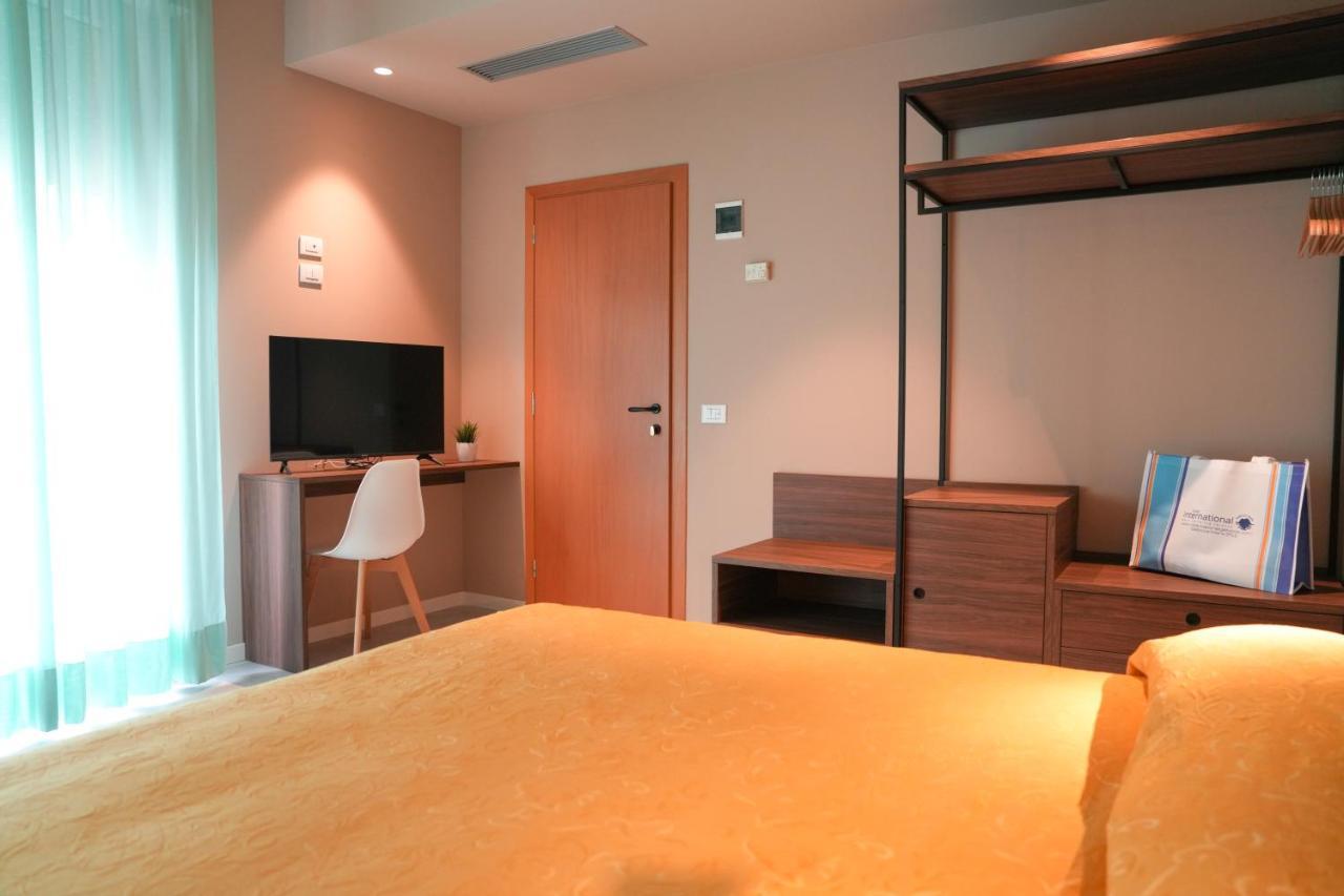 Hotel International Gabicce Mare Ngoại thất bức ảnh