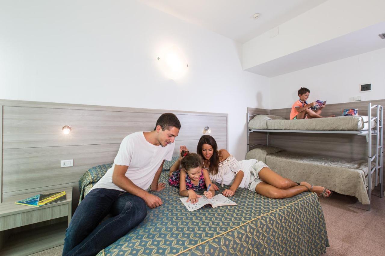 Hotel International Gabicce Mare Ngoại thất bức ảnh