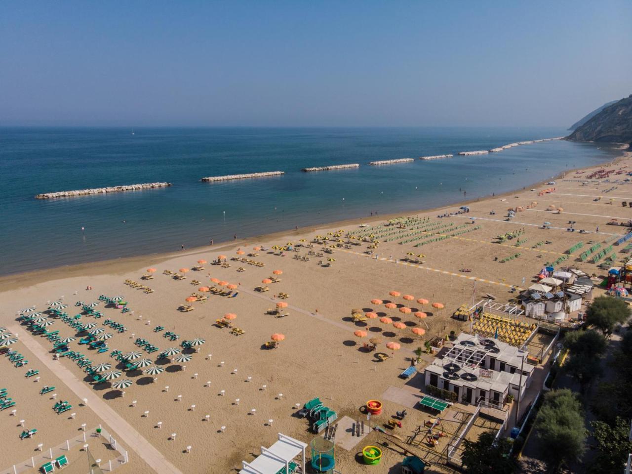 Hotel International Gabicce Mare Ngoại thất bức ảnh
